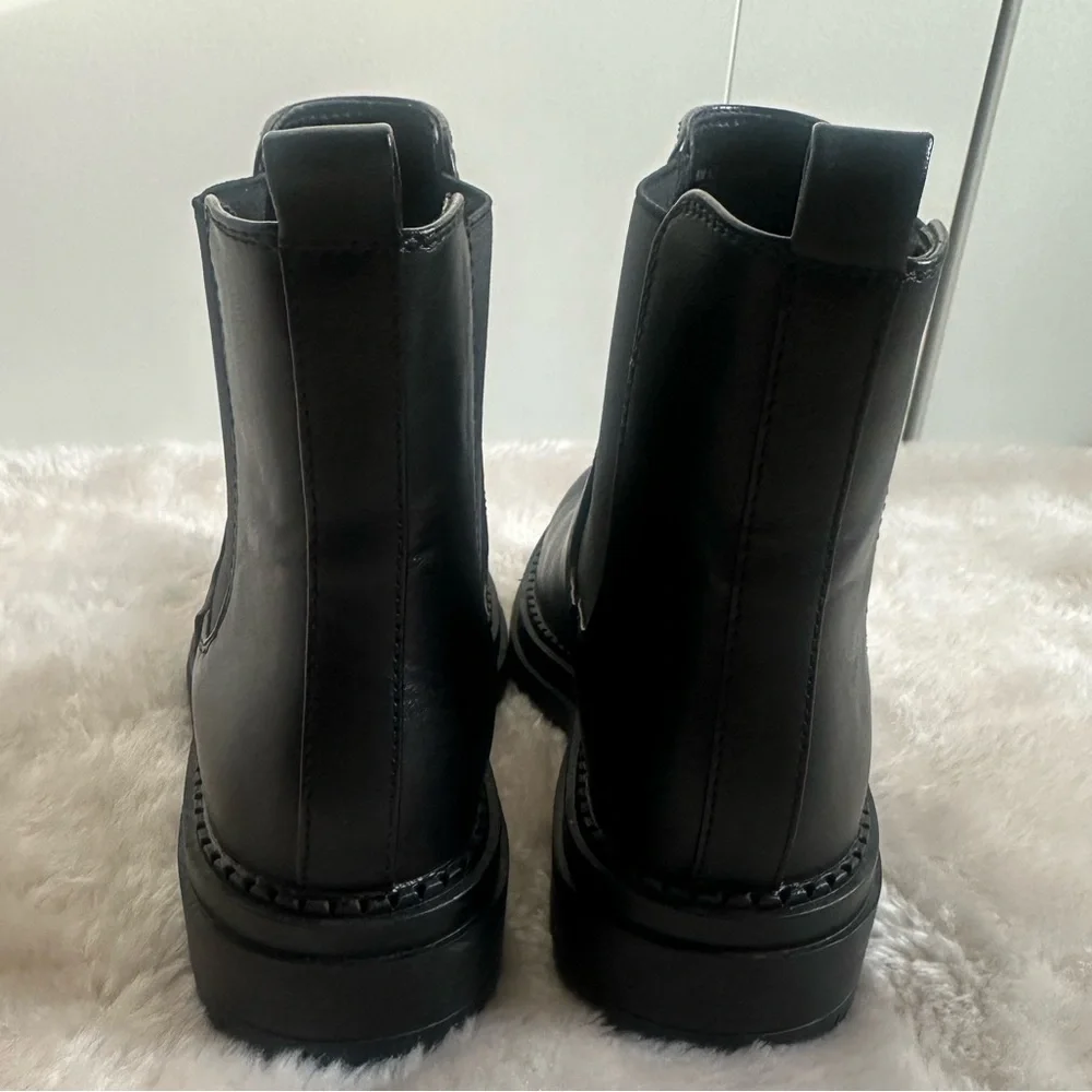 Black Women Block Heel Boots - Picture 8 of 16
